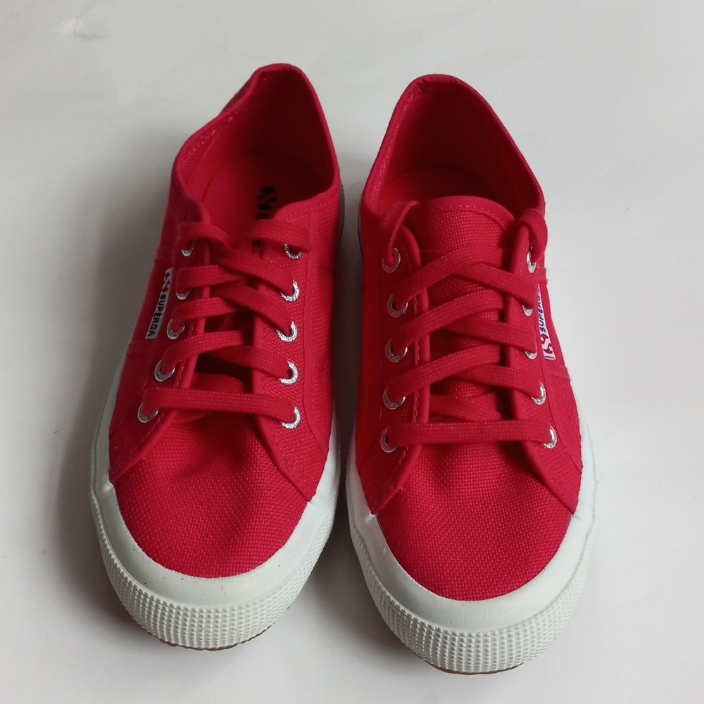 NWOT SUPERGA SNEAKERS - Picture 3 of 6